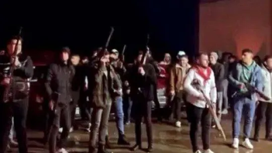 Silahlı çatışma değil, asker eğlencesi