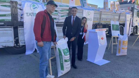 Şile'de çiftçilere tohum desteği