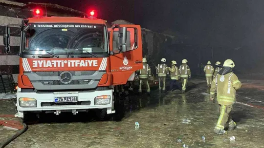 Silivri'de elektronik eşya fabrikasındaki korkutan yangın
