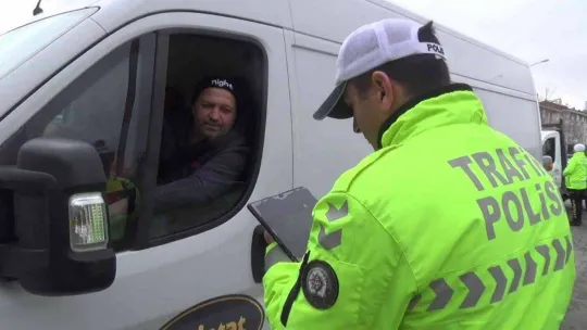 Silivri'de kış lastiği uygulaması