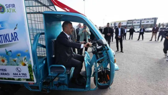 Sincan Belediyesi, filosuna 25 çevre dostu araç daha kattı