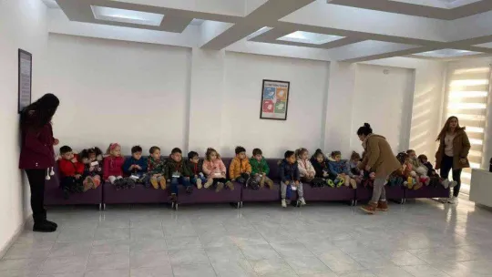 Sincan'daki hayvan Sevgi Bahçesi'ni 1410 öğrenci ziyaret etti