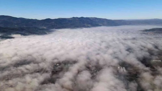 Sındırgı'da Beyaz büyü kartpostallık görüntüler oluşturdu
