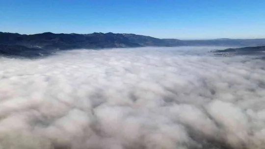 Sındırgı'da Beyaz büyü kartpostallık görüntüler oluşturdu