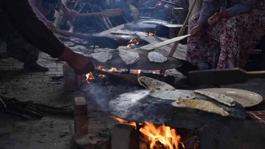 Sındırgı'da eller yağmur için semaya açıldı