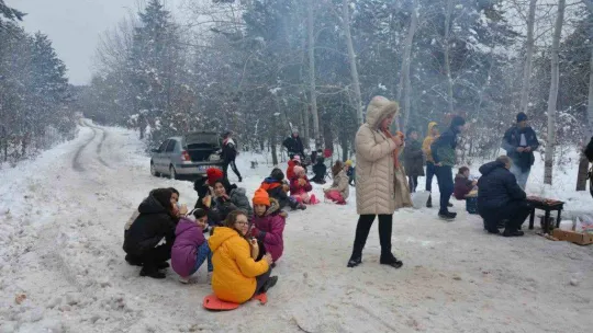 Sındırgı'da öğrenciler ara tatili Ulus'ta geçirdi