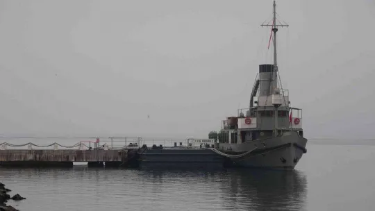 Sisin etkisini yitirmesiyle Çanakkale Boğazı transit gemi geçişlerine açıldı