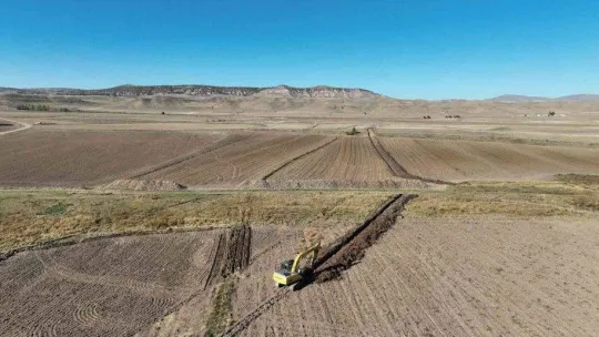 Sivas ve Kayseri'de sulama çalışmaları devam ediyor