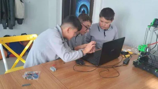 Söğüt Ertuğrulgazi Ortaokulunda robotik kodlama heyecanı