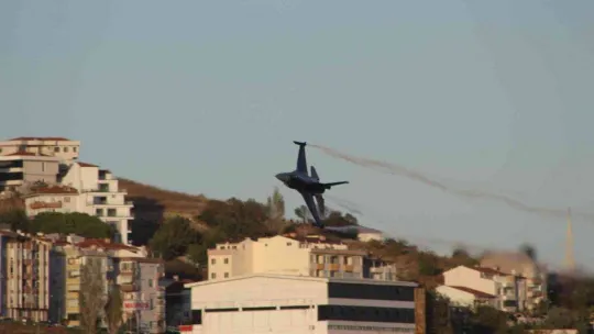 SOLOTÜRK'ten muhteşem gösteri