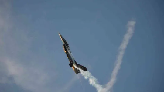 SOLOTÜRK'ten muhteşem prova: Hava akrobasisi nefes kesti