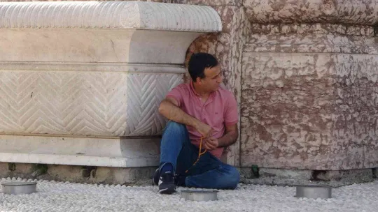 Sonbaharda etkili olan yaz sıcağı İstanbulluları bunalttı