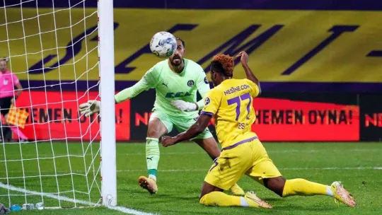 Spor Toto 1. Lig: Eyüpspor: 4 - Manisa Futbol Kulübü: 0