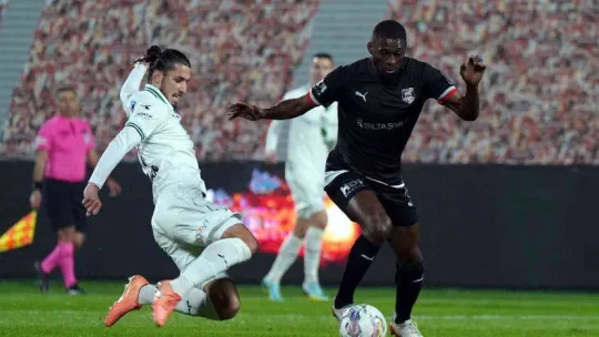 Spor Toto 1. Lig: Pendikspor: 3 - Sakaryaspor: 1