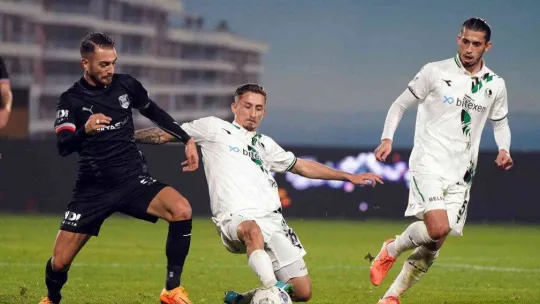 Spor Toto 1. Lig: Pendikspor: 3 - Sakaryaspor: 1