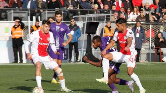 Spor Toto 1.Lig: Ankara Keçiörengücü: 1- Yılport Samsunspor: 1