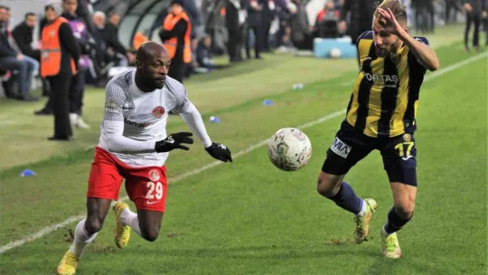 Spor Toto Süper Lig: Ankaragücü: 1 - Ümraniyespor : 2 (Maç sonucu)