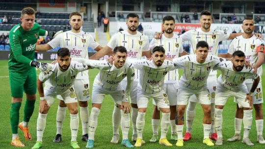 Spor Toto Süper Lig: Başakşehir: 0 - İstanbulspor: 0 (Maç devam ediyor)