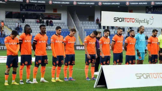 Spor Toto Süper Lig: Başakşehir: 0 - İstanbulspor: 0 (Maç devam ediyor)