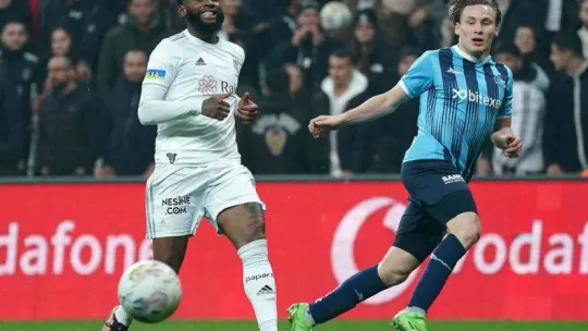 Spor Toto Süper Lig: Beşiktaş: 1 - Adana Demirspor: 0 (İlk yarı)