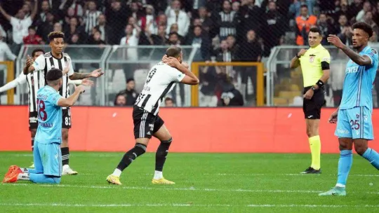 Spor Toto Süper Lig: Beşiktaş: 2 - Trabzonspor: 2 (Maç sonucu)