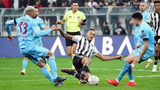 Spor Toto Süper Lig: Beşiktaş: 2 - Trabzonspor: 2 (Maç sonucu)