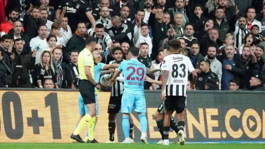 Spor Toto Süper Lig: Beşiktaş: 2 - Trabzonspor: 2 (Maç sonucu)