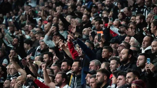 Spor Toto Süper Lig: Beşiktaş: 2 - Trabzonspor: 2 (Maç sonucu)