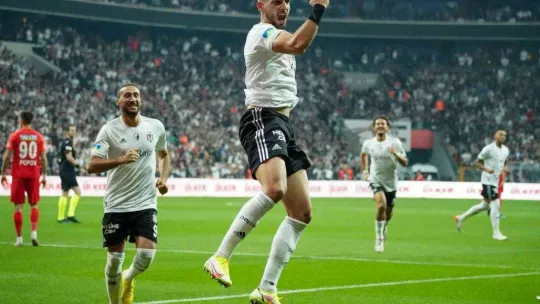 Spor Toto Süper Lig: Beşiktaş: 5 - Ümraniyespor: 2 (Maç sonucu)