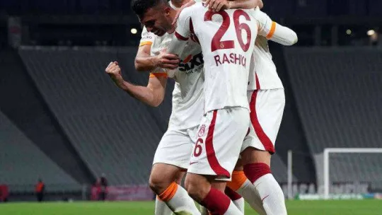 Spor Toto Süper Lig: Fatih Karagümrük: 0 - Galatasaray: 2 (Maç sonucu)