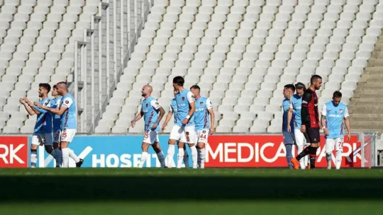 Spor Toto Süper Lig: Fatih Karagümrük: 1 - Gaziantep Futbol Kulübü: 2 (İlk yarı)