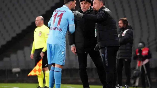 Spor Toto Süper Lig: Fatih Karagümrük: 2 - Trabzonspor: 1 (İlk yarı)