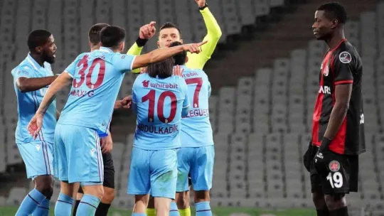 Spor Toto Süper Lig: Fatih Karagümrük: 4 - Trabzonspor: 1 (Maç sonucu)
