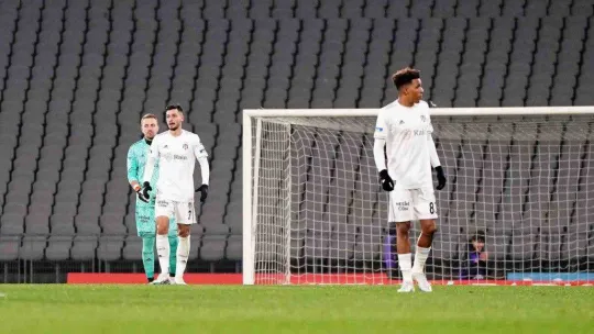 Spor Toto Süper Lig: Fatih Karagümrük: 1 - Beşiktaş: 1 (Maç sonucu)