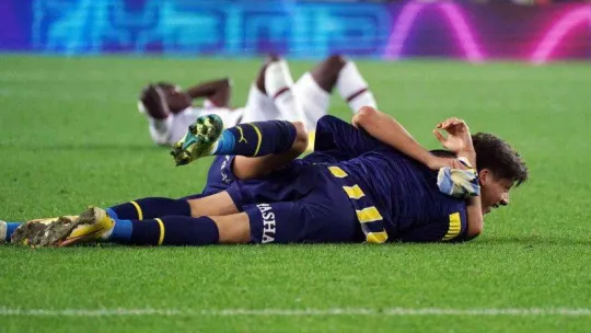 Spor Toto Süper Lig: Fenerbahçe: 5 - Karagümrük: 4 (Maç sonucu)