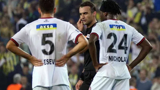 Spor Toto Süper Lig: Fenerbahçe: 5 - Karagümrük: 4 (Maç sonucu)