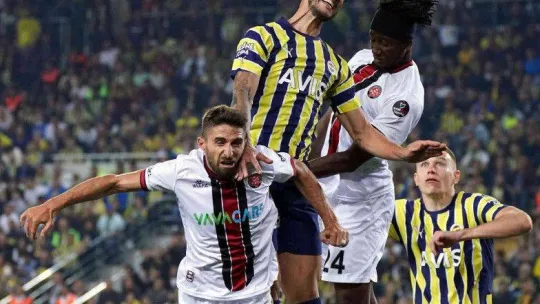 Spor Toto Süper Lig: Fenerbahçe: 5 - Karagümrük: 4 (Maç sonucu)