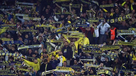 Spor Toto Süper Lig: Fenerbahçe: 0 - Medipol Başakşehir: 0 (Maç devam ediyor)