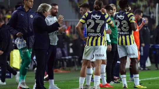 Spor Toto Süper Lig: Fenerbahçe: 0 - Medipol Başakşehir: 0 (İlk yarı)