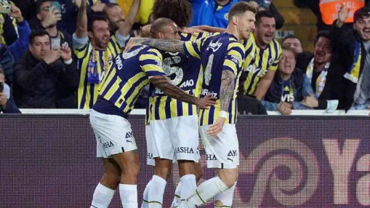 Spor Toto Süper Lig: Fenerbahçe: 1 - Medipol Başakşehir: 0 (Maç sonucu)