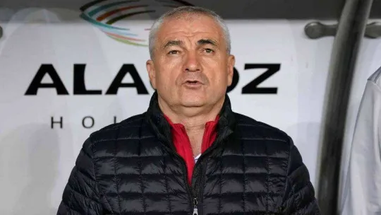 Spor Toto Süper Lig: Fenerbahçe: 0 - Sivasspor: 0 (Maç devam ediyor)