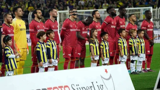 Spor Toto Süper Lig: Fenerbahçe: 0 - Sivasspor: 0 (Maç devam ediyor)