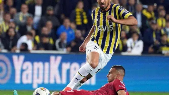 Spor Toto Süper Lig: Fenerbahçe: 0 - DG Sivasspor: 0 (İlk yarı)
