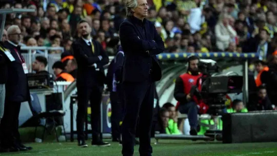 Spor Toto Süper Lig: Fenerbahçe: 1 - Giresunspor: 0 (İlk yarı)