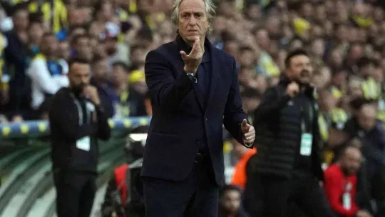 Spor Toto Süper Lig: Fenerbahçe: 1 - Giresunspor: 0 (İlk yarı)