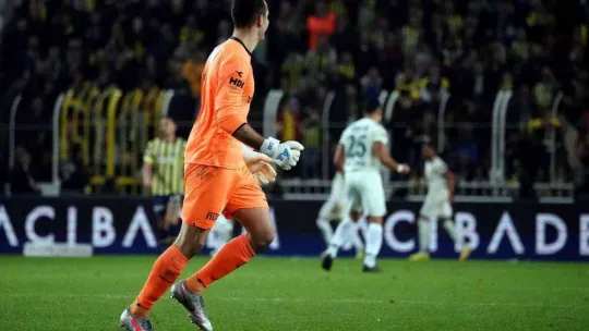 Spor Toto Süper Lig: Fenerbahçe: 1 - Giresunspor: 2 (Maç sonucu)