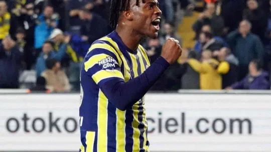 Spor Toto Süper Lig: Fenerbahçe: 2 - Hatayspor: 0 (İlk yarı)