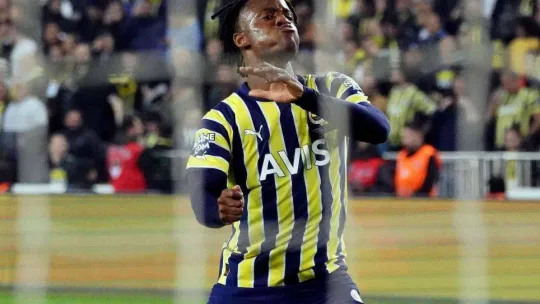 Spor Toto Süper Lig: Fenerbahçe: 2 - Hatayspor: 0 (İlk yarı)