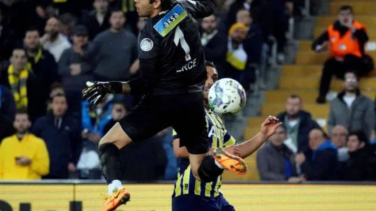 Spor Toto Süper Lig: Fenerbahçe: 2 - Hatayspor: 0 (İlk yarı)