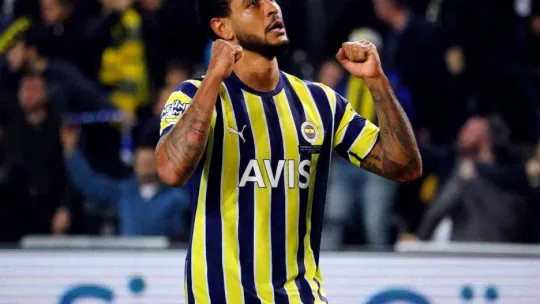 Spor Toto Süper Lig: Fenerbahçe: 2 - Hatayspor: 0 (İlk yarı)